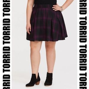 🎉HP🎉 Torrid Purple Plaid Flared Twill Skirt NWT